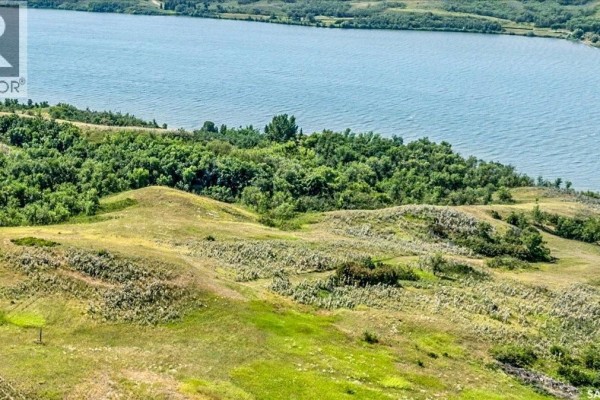 X Kitchen Road, Buffalo Pound Lake, SK, photo 3